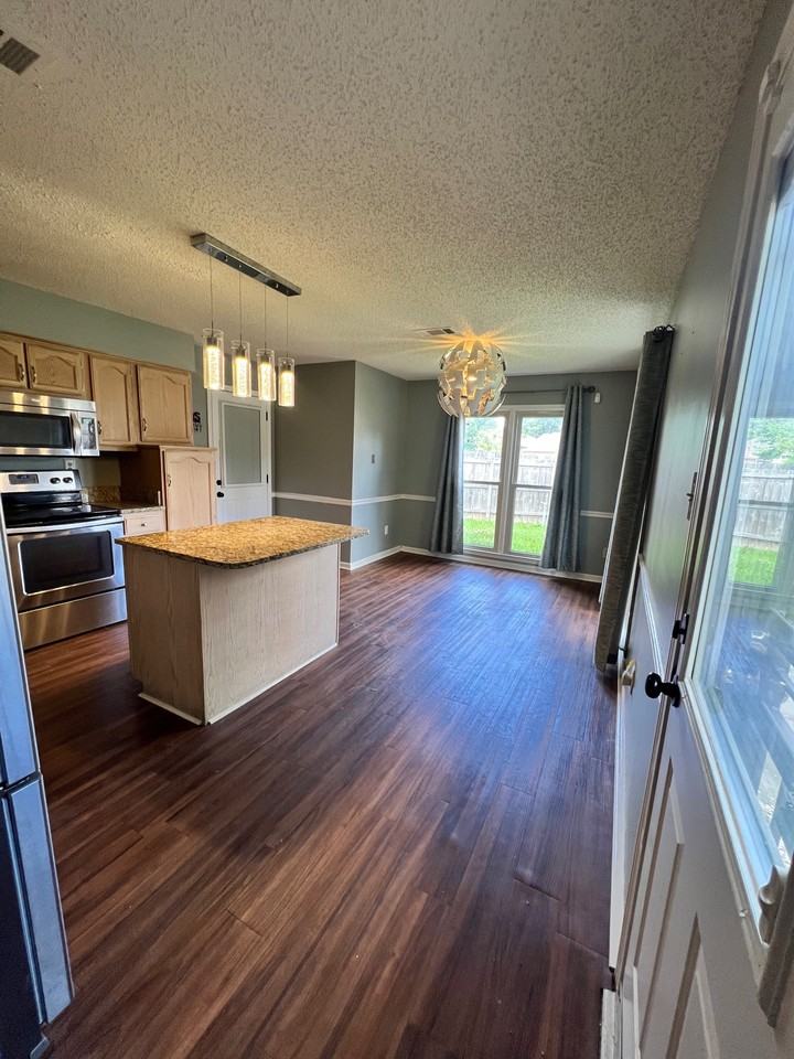 6495 Saddleback Cir #1 - Photo 7 of 15