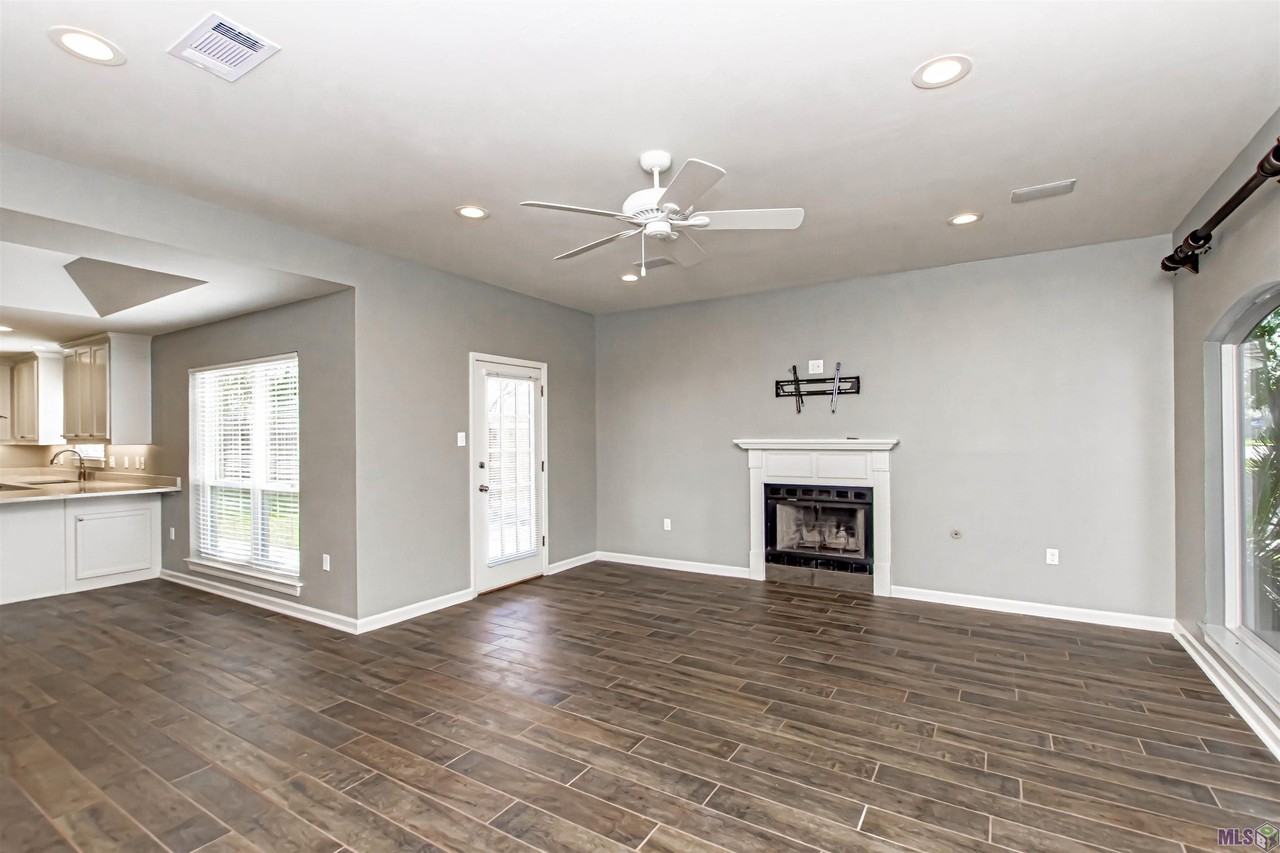 13333 Parwood Ave - Photo 4 of 19