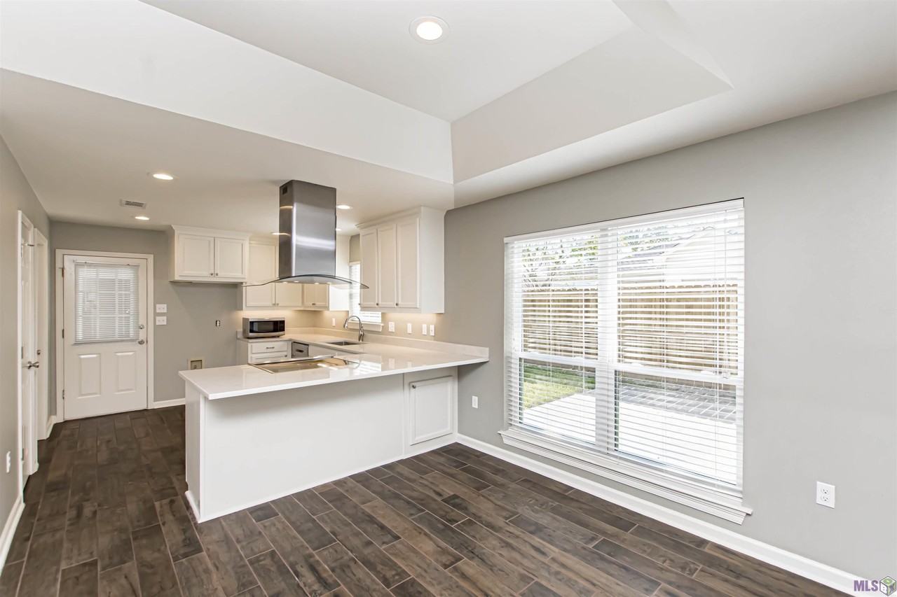 13333 Parwood Ave - Photo 5 of 19