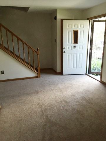 904 Greenhouse Dr - Photo 2 of 14