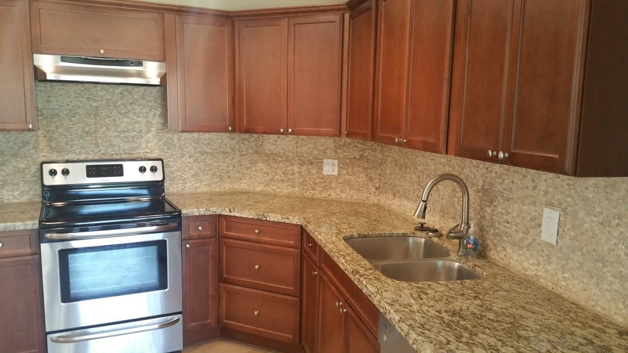 3932 E Cheery Lynn Rd - Photo 3 of 19