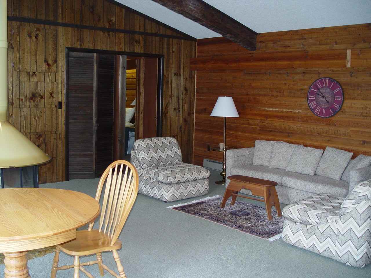 869 Angel Point Rd - Photo 2 of 8