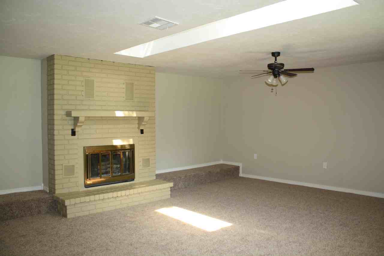 4921 NW 26th St - Photo 2 of 12