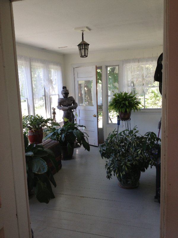 1 Pomfret Rd #1A - Photo 4 of 8