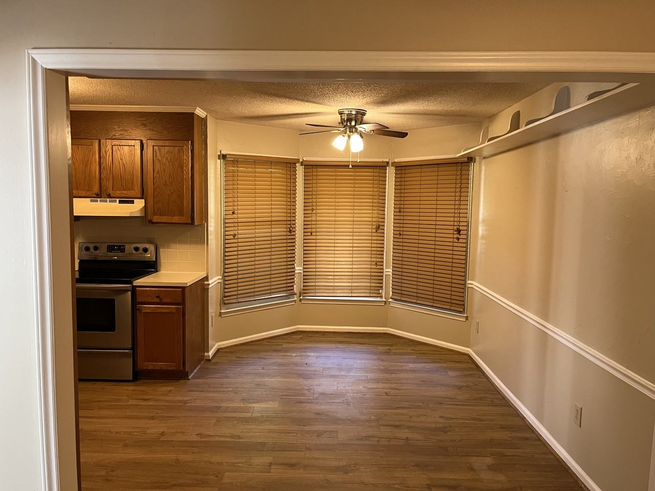 1084 Sequoia Dr #NA - Photo 3 of 20