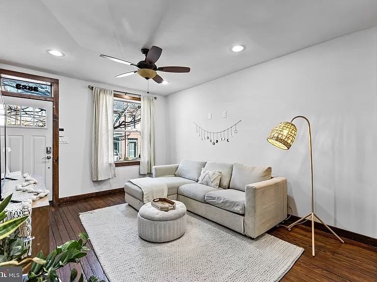 3523 Gough St #3523GOUGH - Photo 2 of 17
