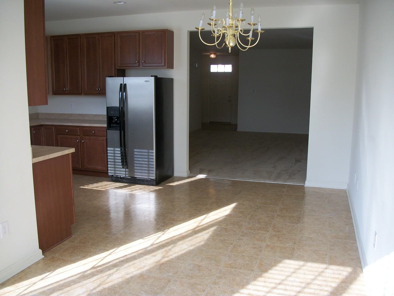 405 Wilmore Dr #405 - Photo 3 of 11