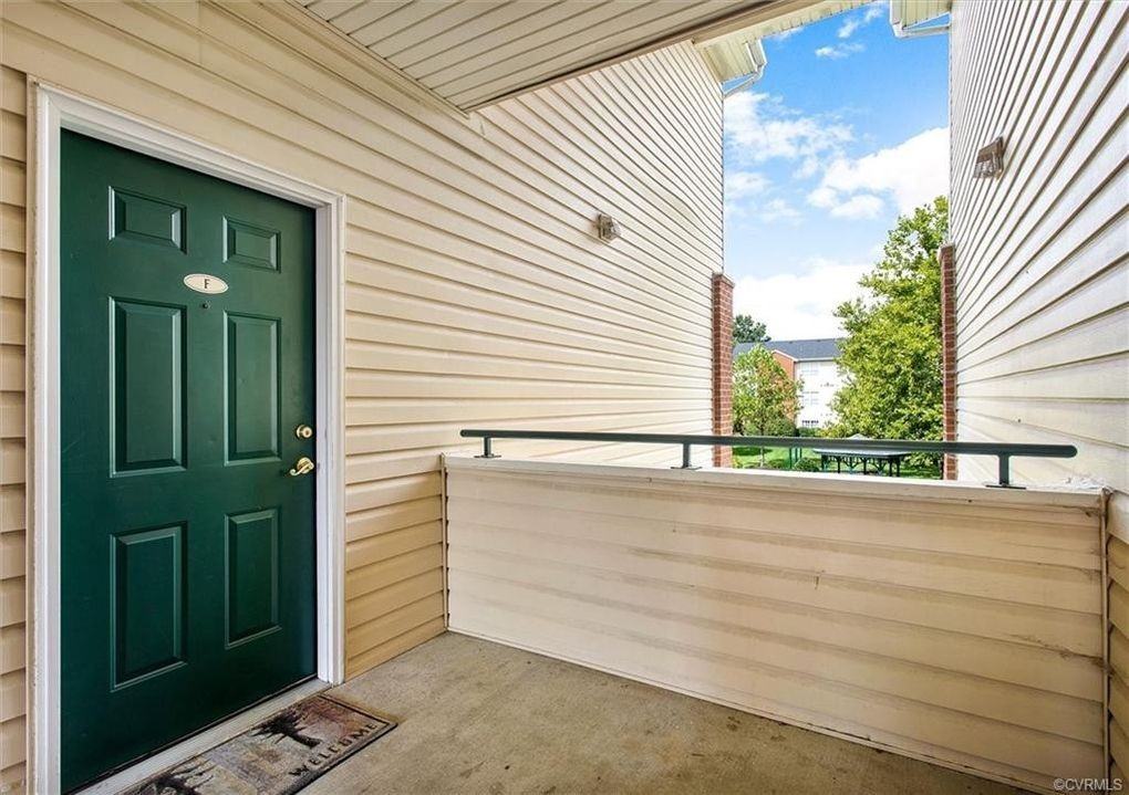 701 Masters Row #F - Photo 6 of 27