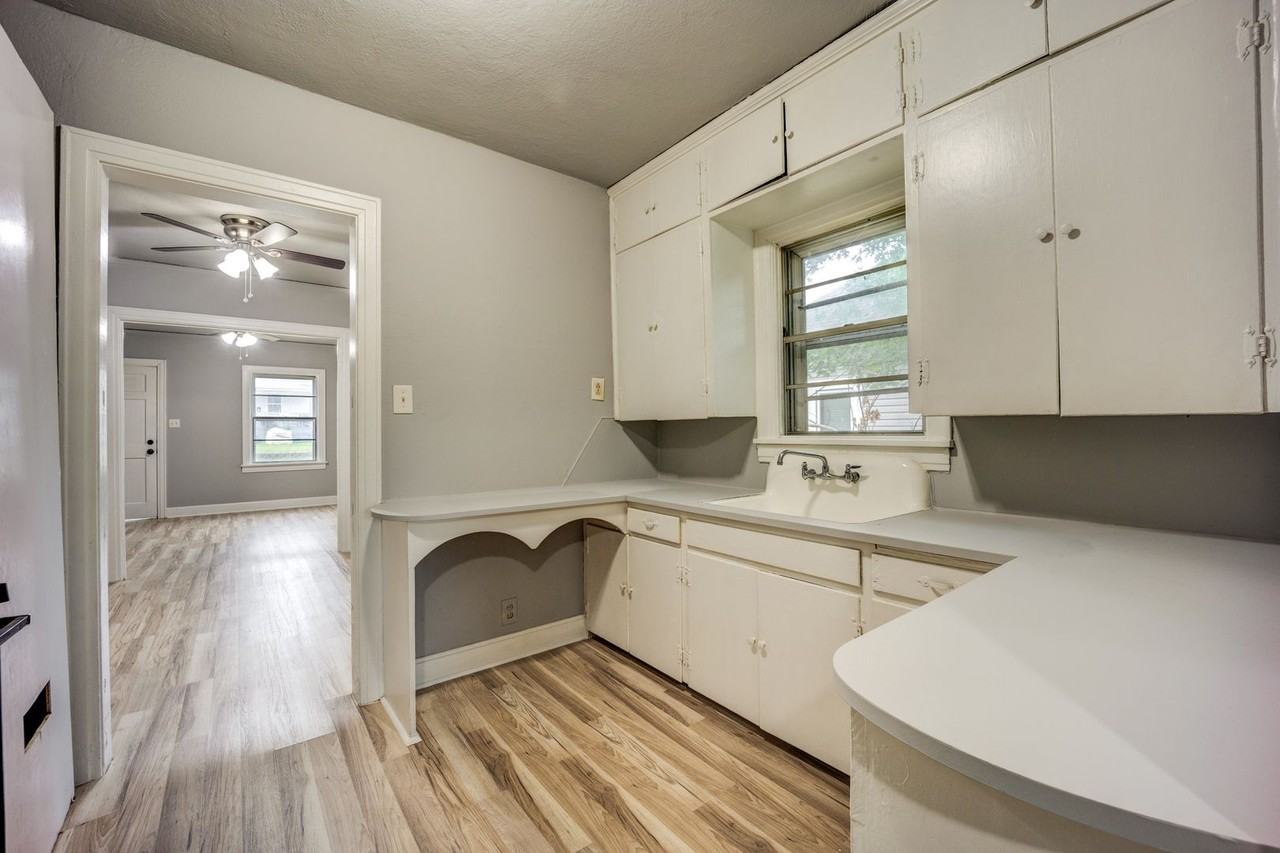 1625 S S St - Photo 5 of 17