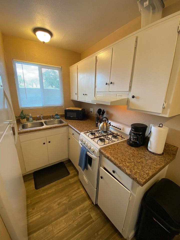 4302 East Bellevue Street- LT - Photo 6 of 11