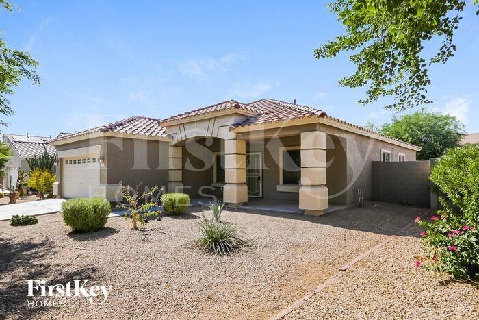 14251 W Crocus Dr - Photo 2 of 15