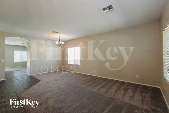 14251 W Crocus Dr - Photo 3 of 15