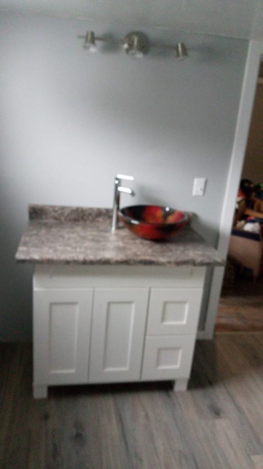 15 Hakes Ave #102 - Photo 3 of 13