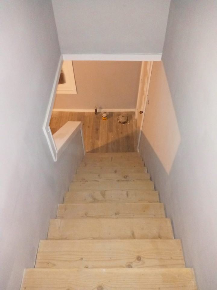 15 Hakes Ave #102 - Photo 4 of 13