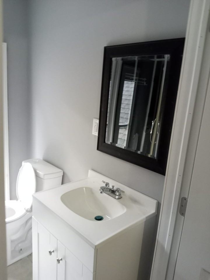 15 Hakes Ave #102 - Photo 5 of 13