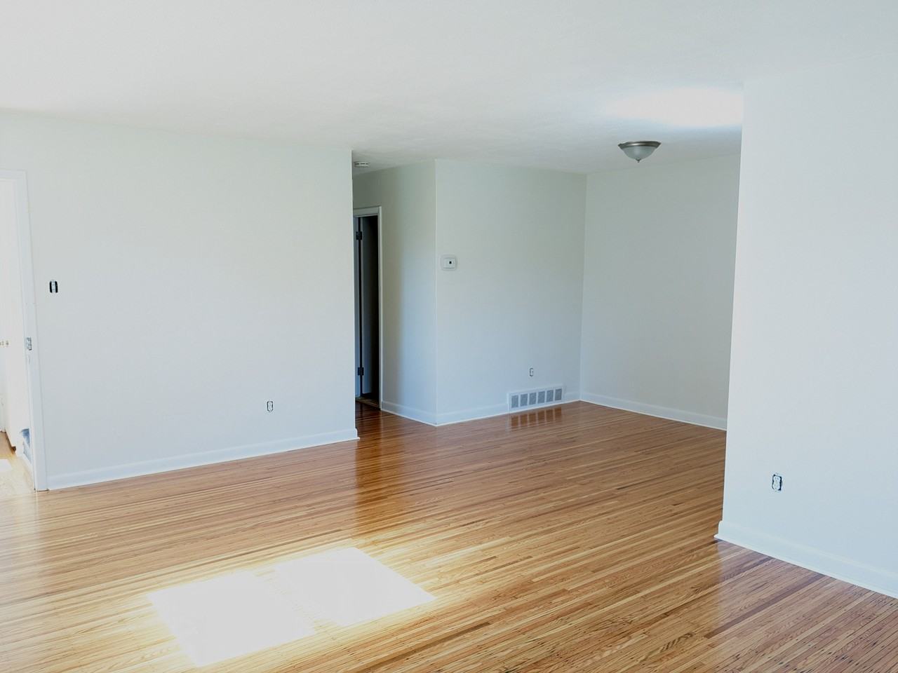 26 Windsor Rd #A - Photo 2 of 9