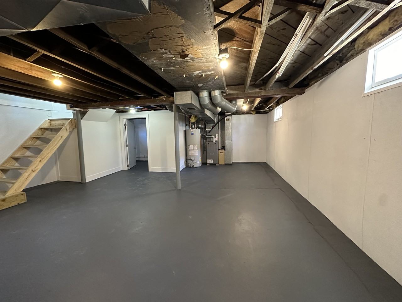 751 Belmont Ave - Photo 6 of 11