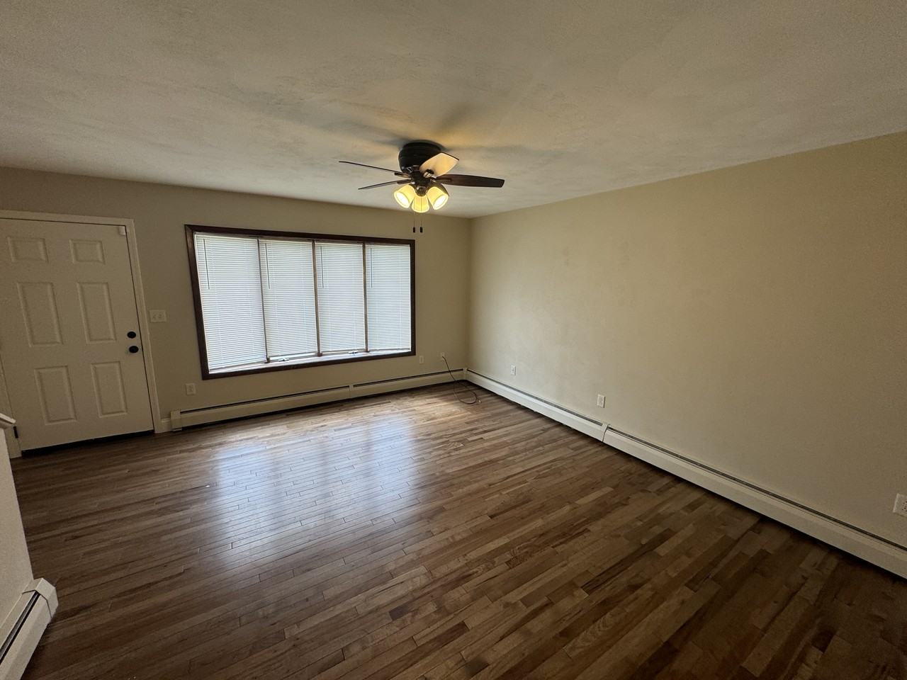 1617 Newell Rd - Photo 2 of 14