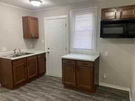 1460 W 32nd St #1460 - Photo 1 of 1