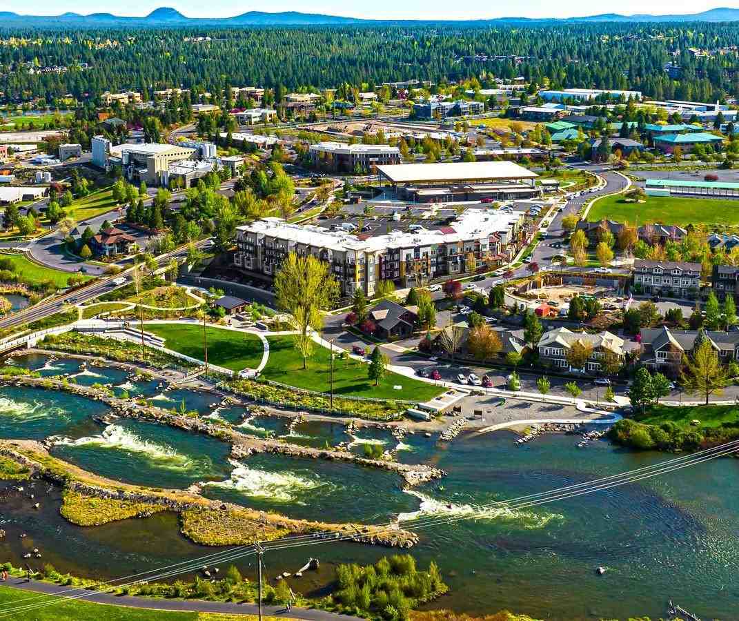 801 Sw Bradbury Way - Photo 5 of 28