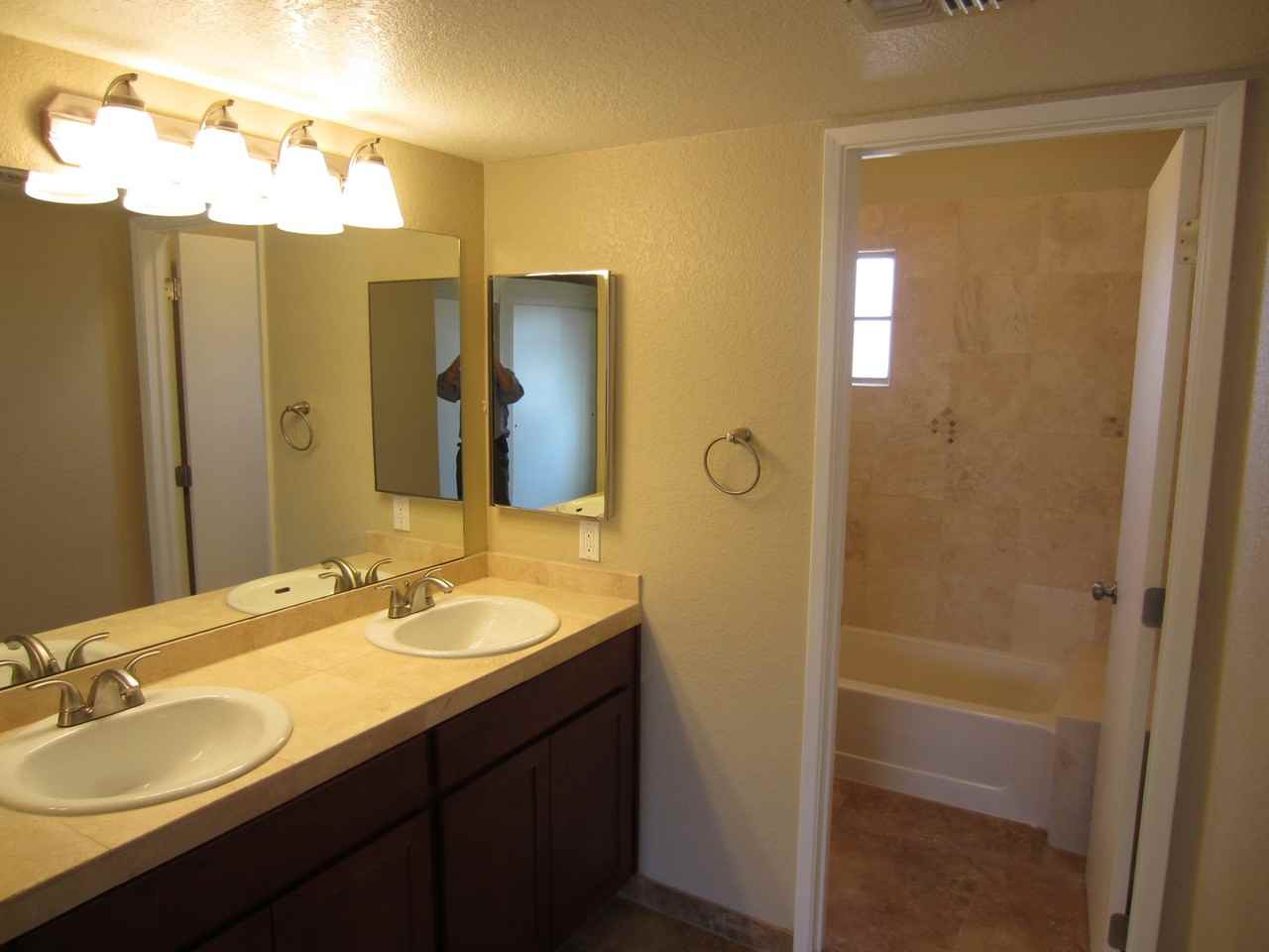 5081 W Albatross Pl - Photo 6 of 13