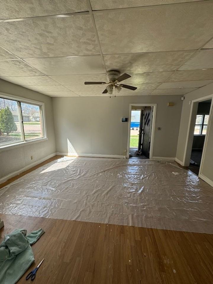 1108 N Main Ave - Photo 7 of 9