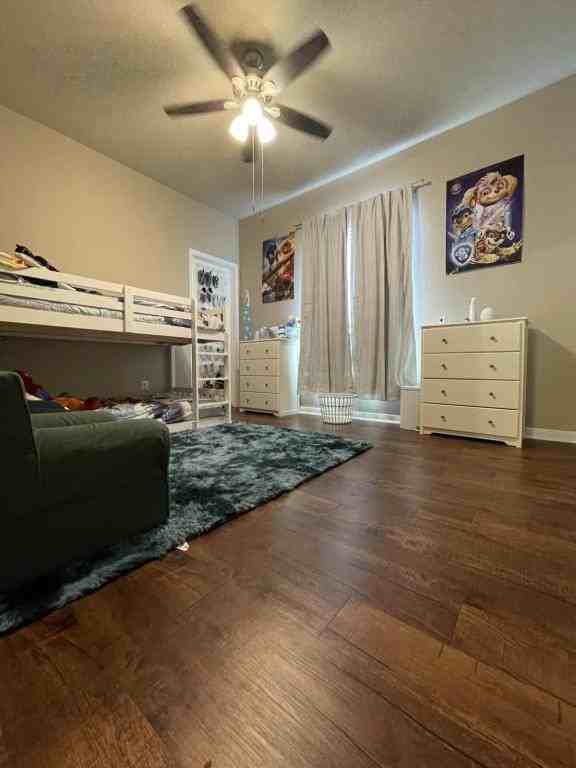 5812 Blackstone Dr - Photo 6 of 9