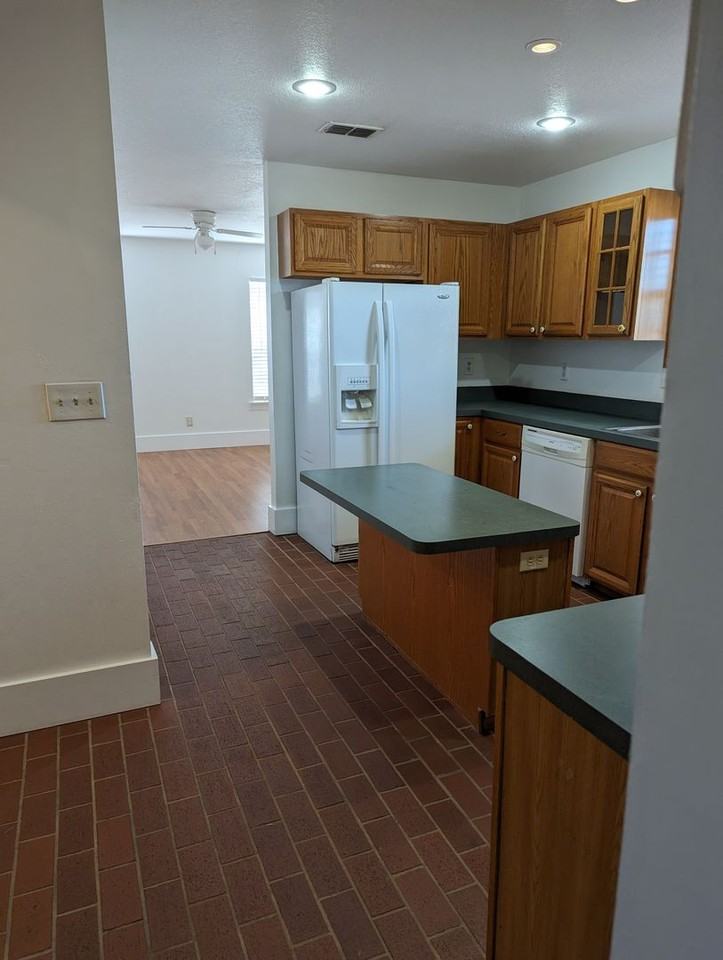 20333 Sugarloaf Mountain Rd - Photo 6 of 31