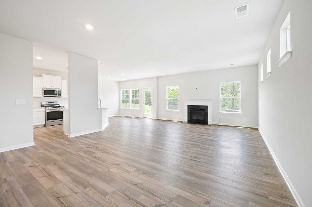 13012 Lannister Dr - Photo 5 of 38