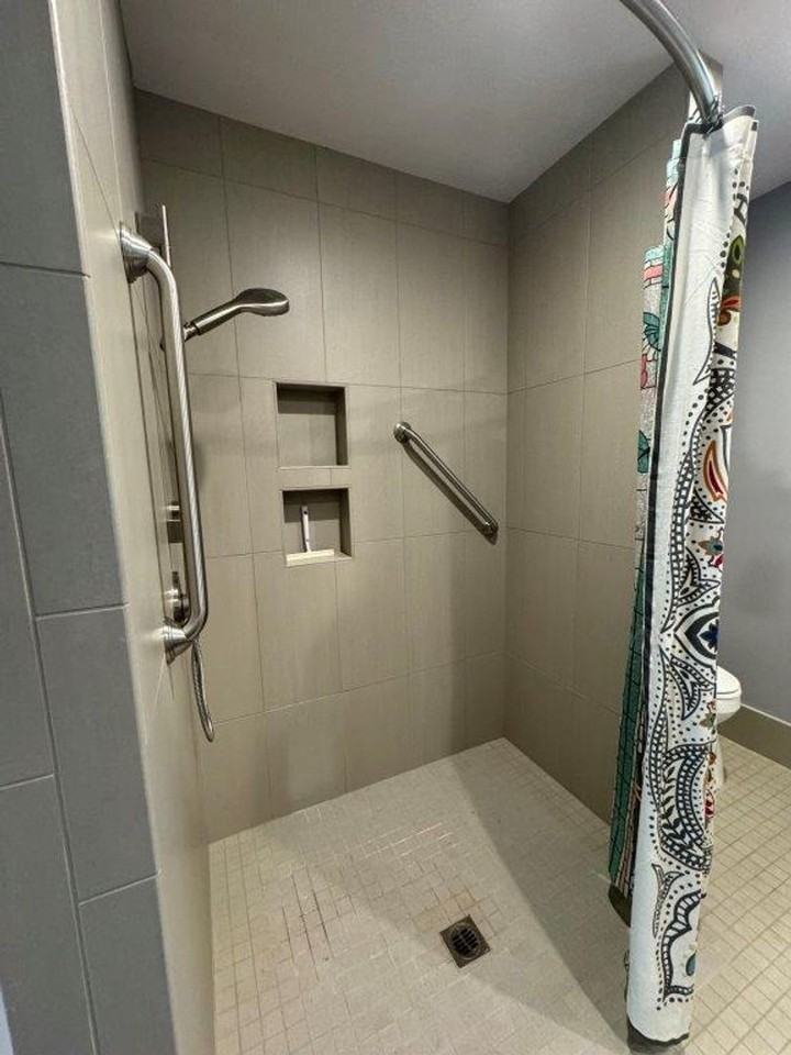 408 Del Oro Ave - Photo 7 of 10