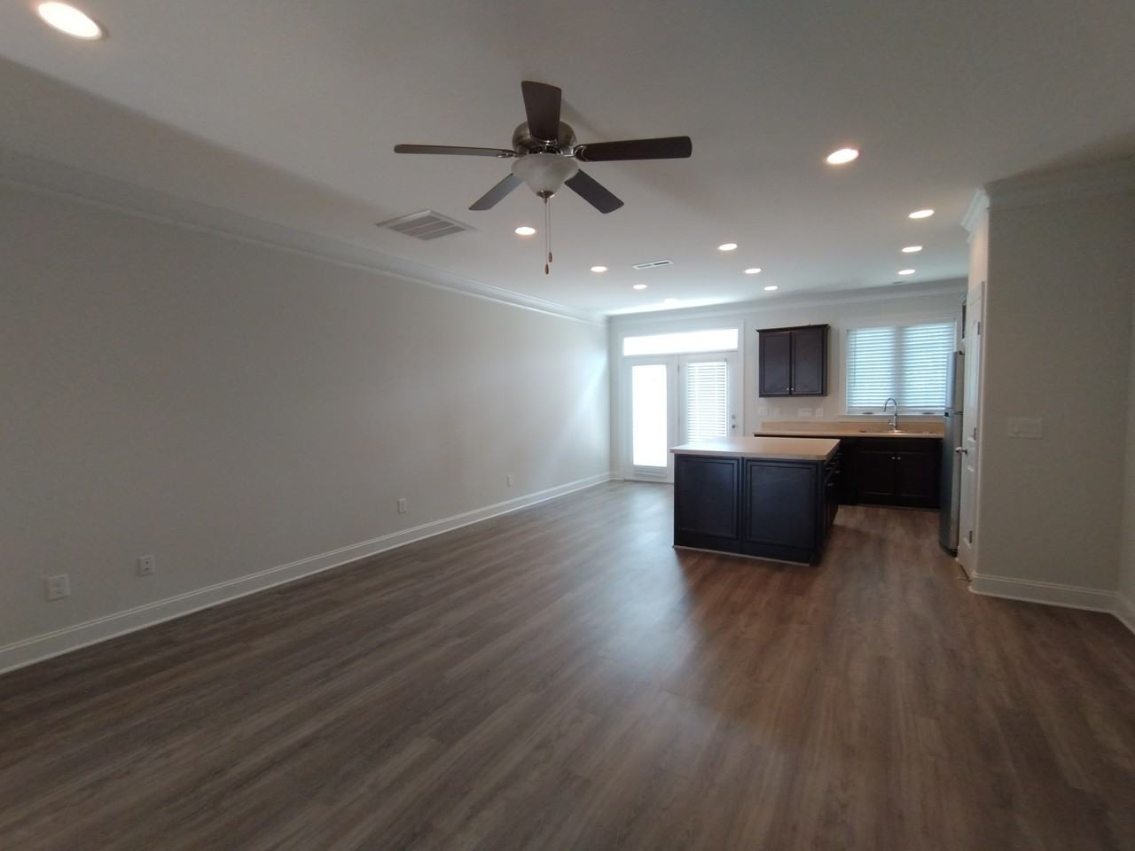 Galloway Ct #3844 - Photo 2 of 13