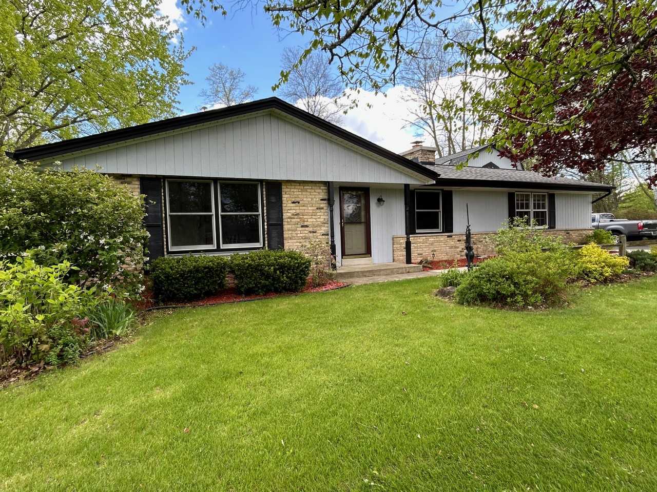 10341 Flagstone Dr #NA - Photo 3 of 20