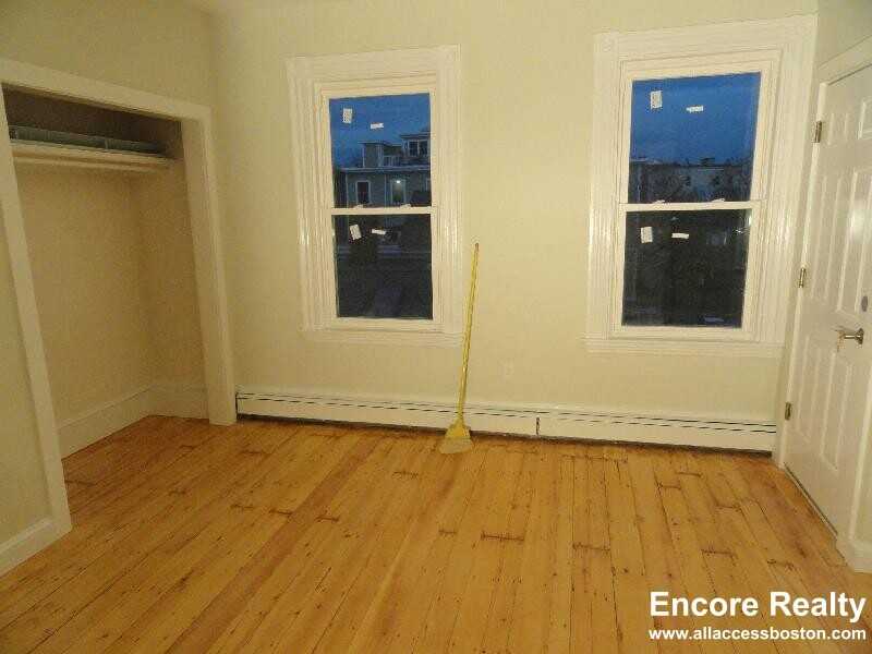 221 Norfolk St #1 - Photo 6 of 8