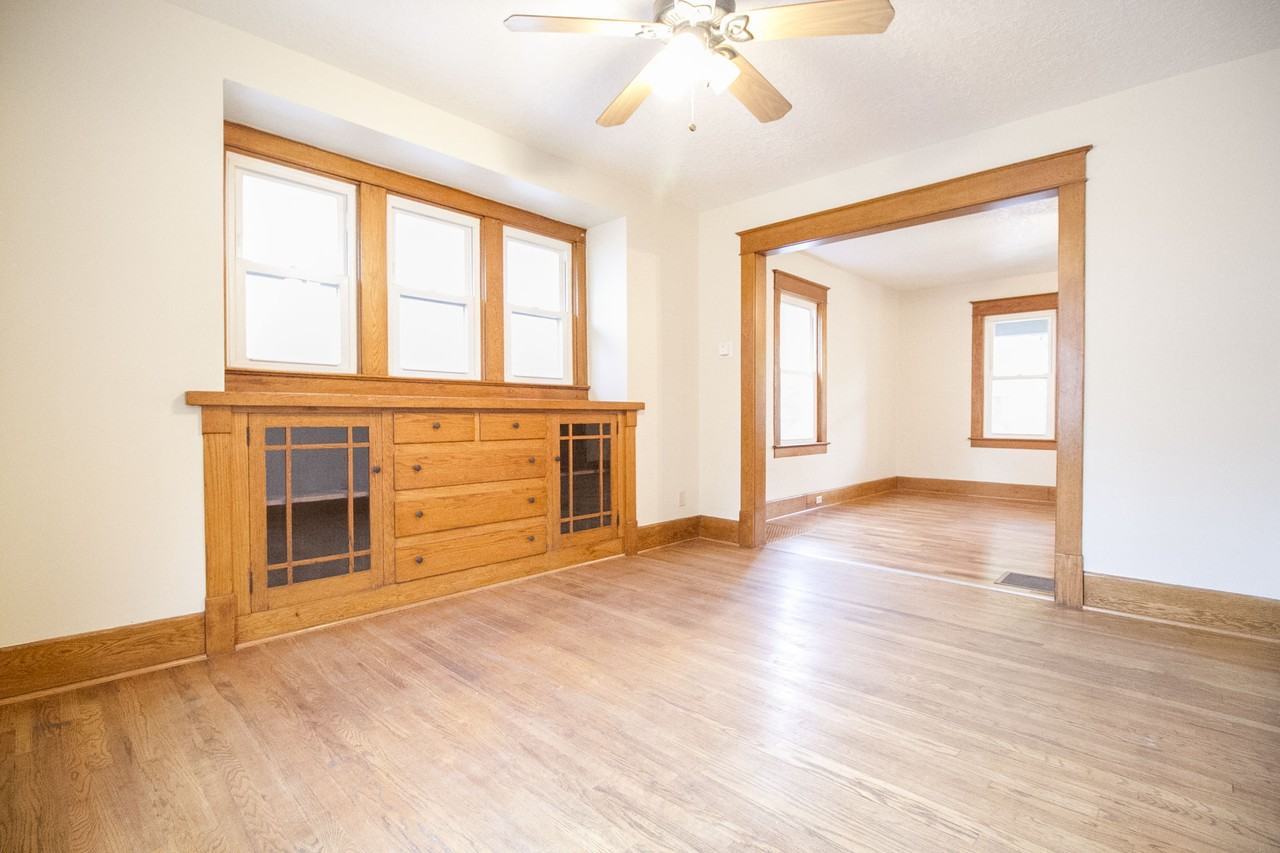4122 Fairview Dr #NA - Photo 7 of 24