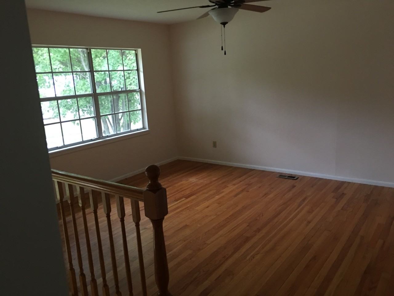 1402 W 2nd St #NA - Photo 3 of 13