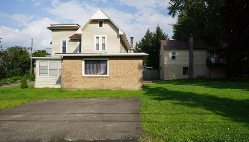 59 Park St - Photo 2 of 20