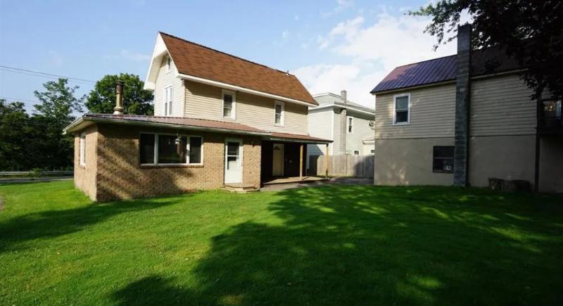 59 Park St - Photo 3 of 20