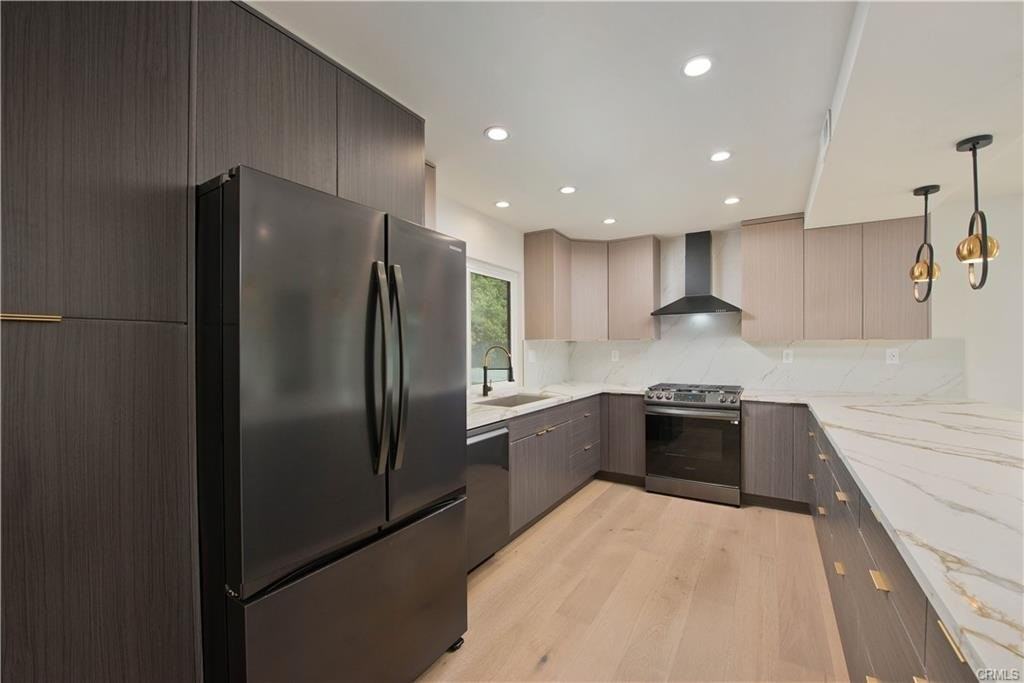 11332 Porter Valley Dr - Photo 2 of 8