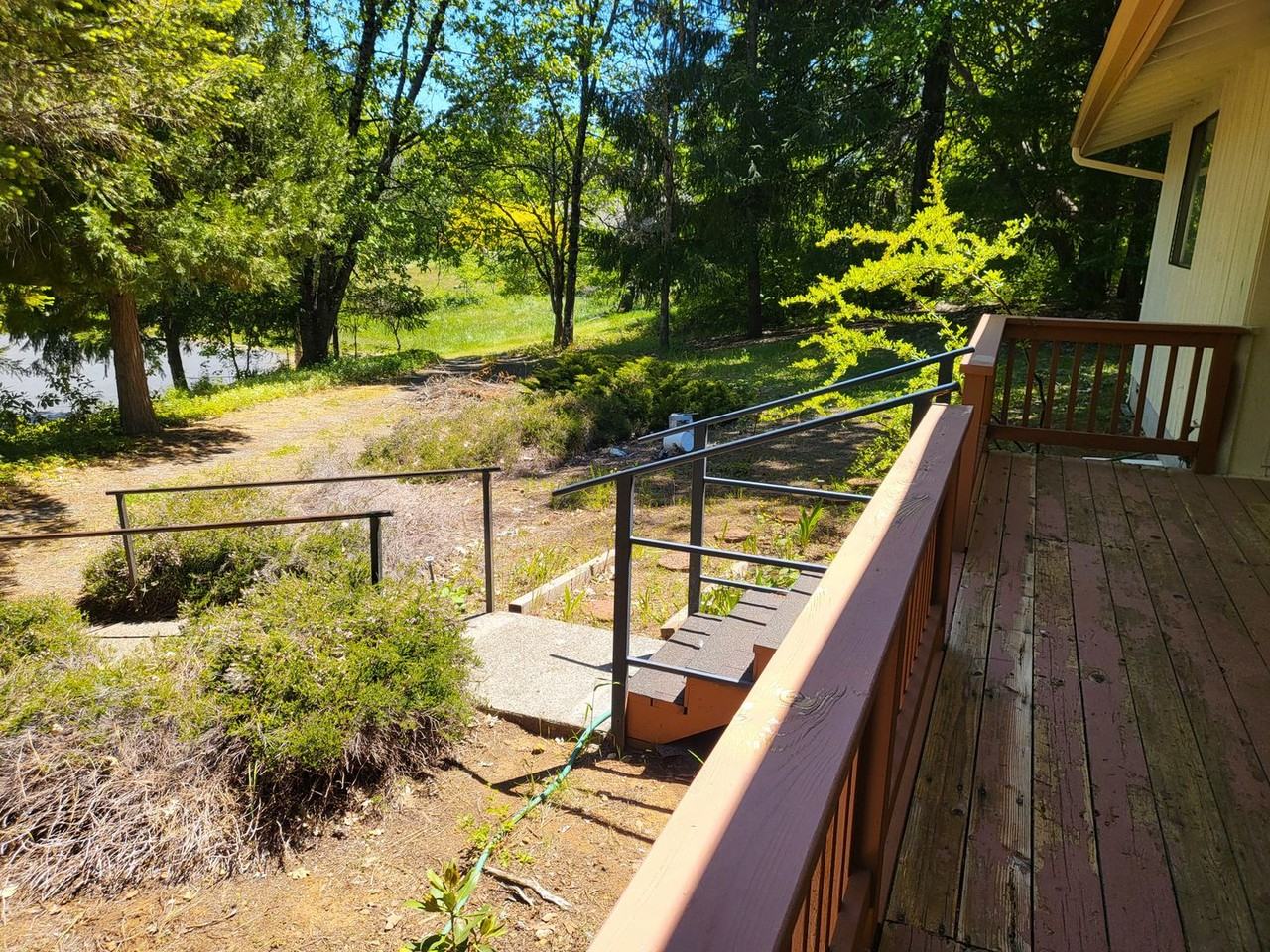 407 W River St - Photo 2 of 33