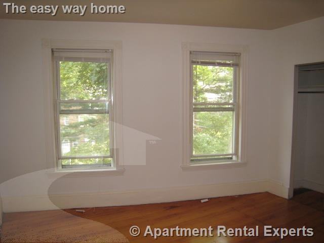 246 Beacon St #3L - Photo 4 of 10