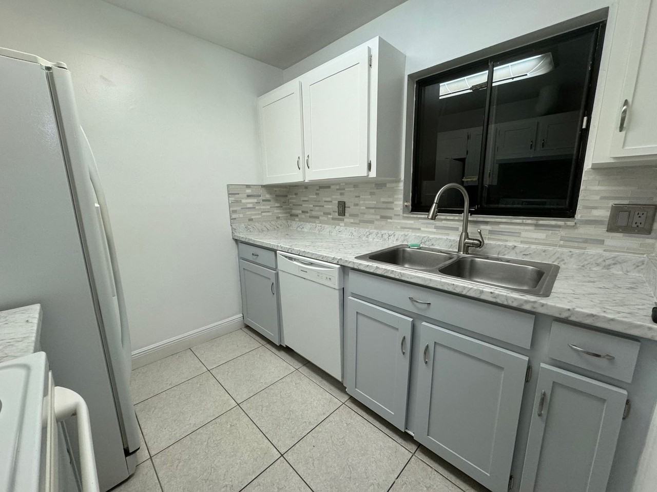2304 Inagua Way - Photo 6 of 15