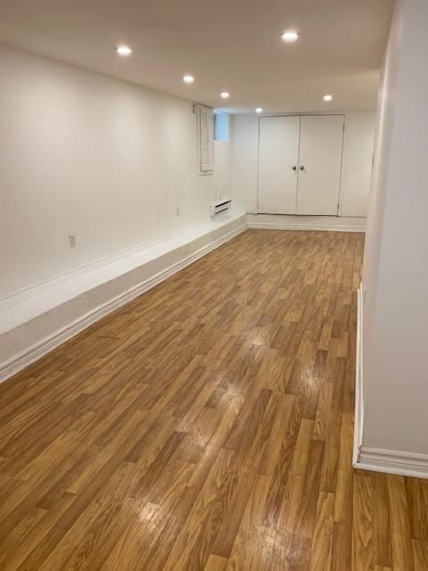 23 Kings Park Boulevard - Photo 2 of 10