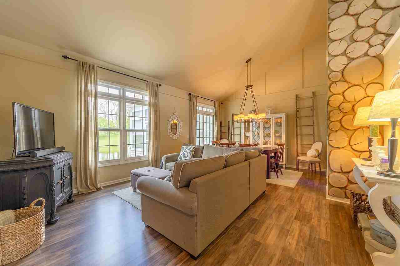 7914 Kilmory Cir - Photo 4 of 30