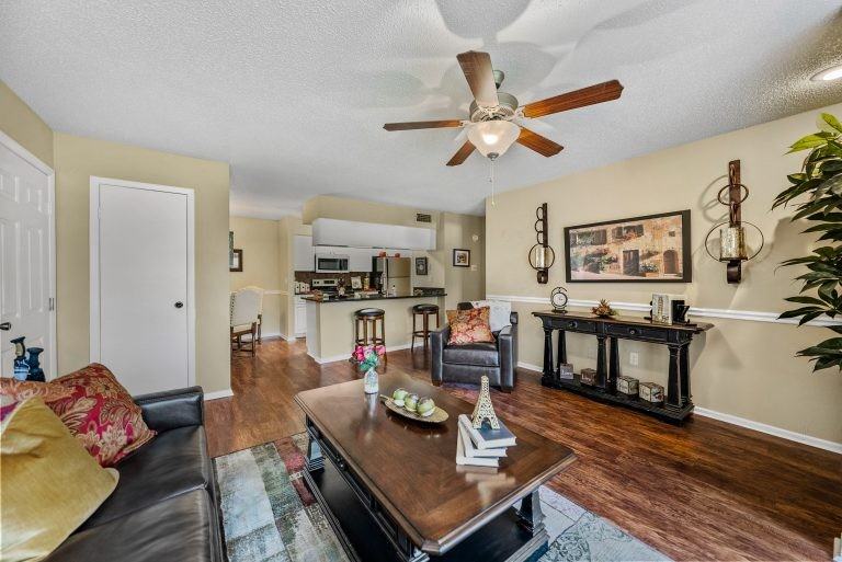 Gunn Highway #2 - Photo 2 of 11