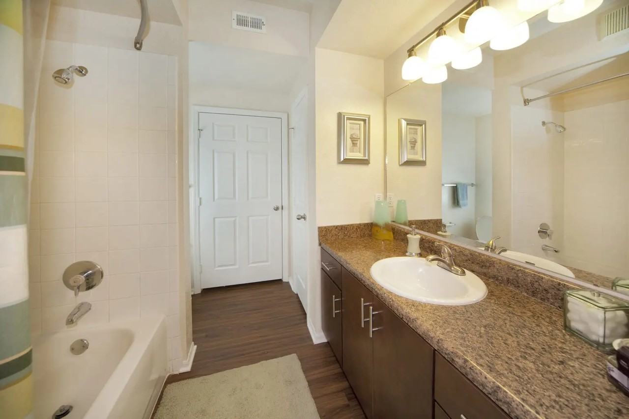 Doctor Martin Luther King Junior Street North #2 - Photo 3 of 12