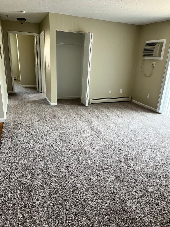 Lakepointe Apartment Homes - Photo 6 of 17