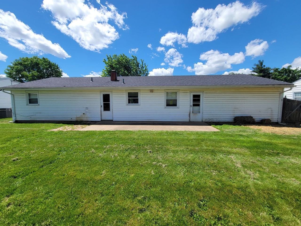 506 Brelsford Ave - Photo 2 of 11