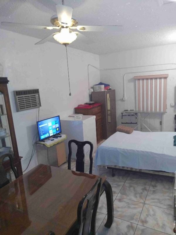 1871 Ne 181st St - Photo 4 of 21