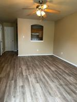 featured image of 104 W Walls Rd
