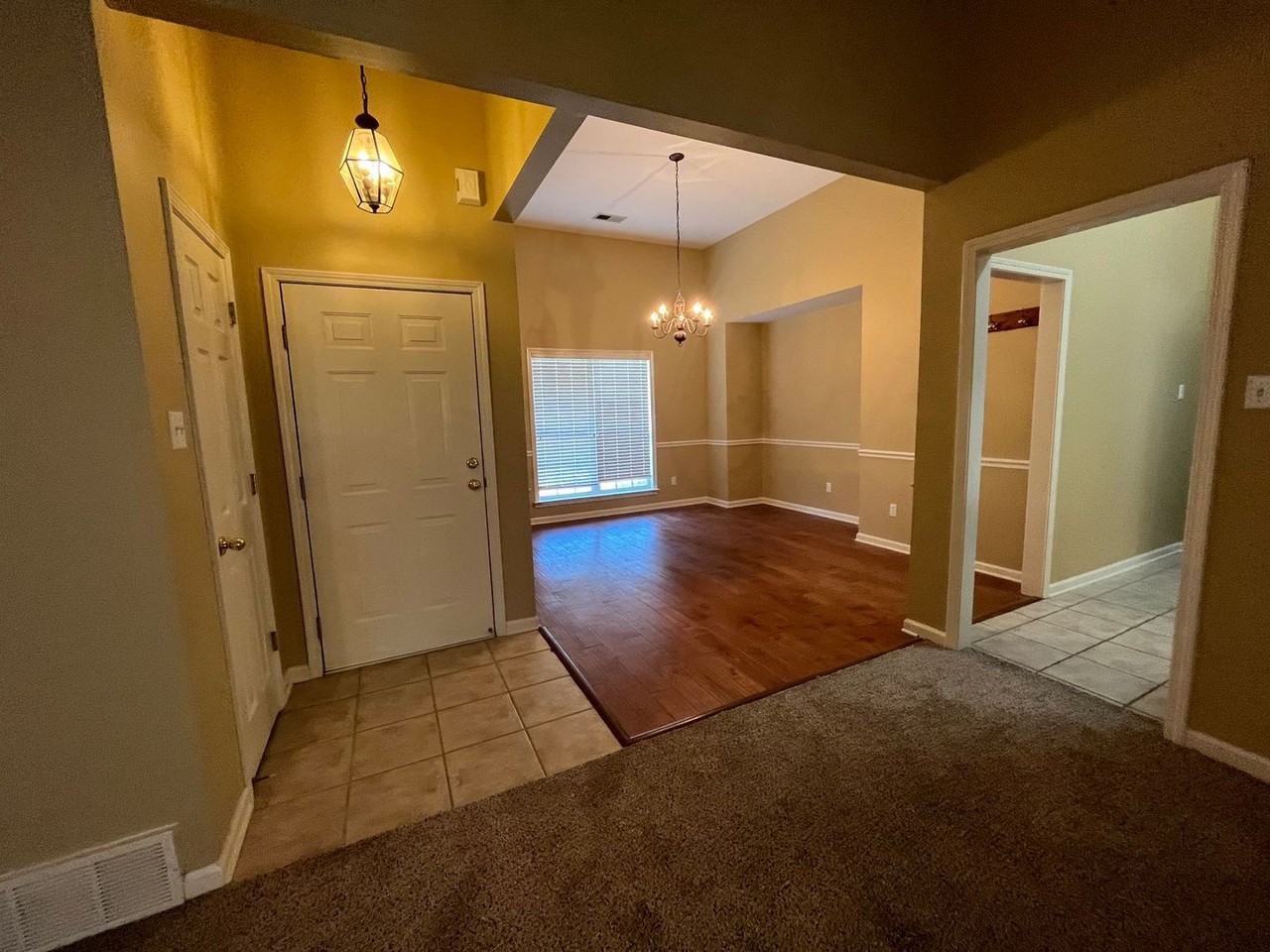 9150 Hervay Cv - Photo 7 of 26